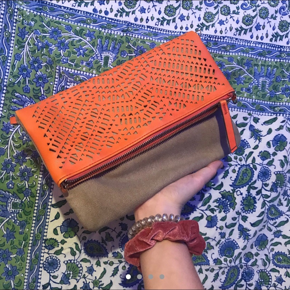 Stella and Dot 3 in 1 clutch in perfect condition